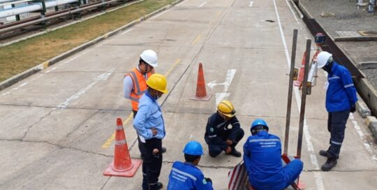 ซ่อมถนนทรุด ซ่อมคอนกรีตแตกร้าว ถนนทรุด